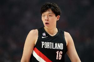 佛山“西甲”培英青联-桐立新材料vs广东葆德澳美_佛山“西甲”培英青联-桐立新材料vs广东葆德澳美在线观看_免费看直播