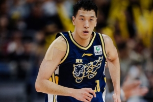 今日NBA爵士vs马刺比分预测_今日NBA爵士vs马刺比分预测在线观看_免费看直播